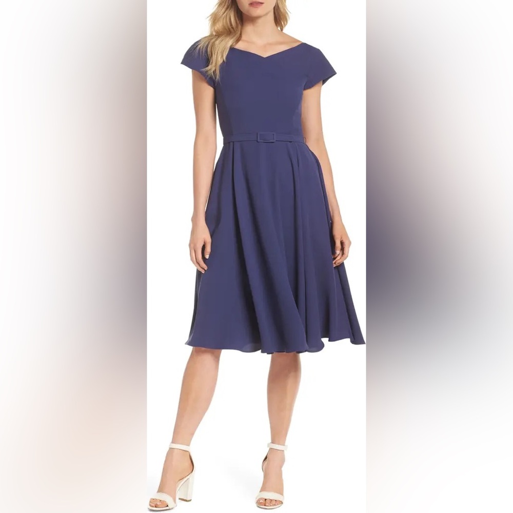 New gal meets glam navy dress.